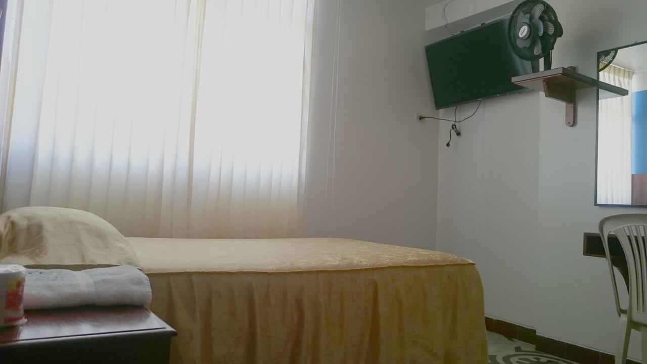 Hotel CanCun Jaén Buitenkant foto